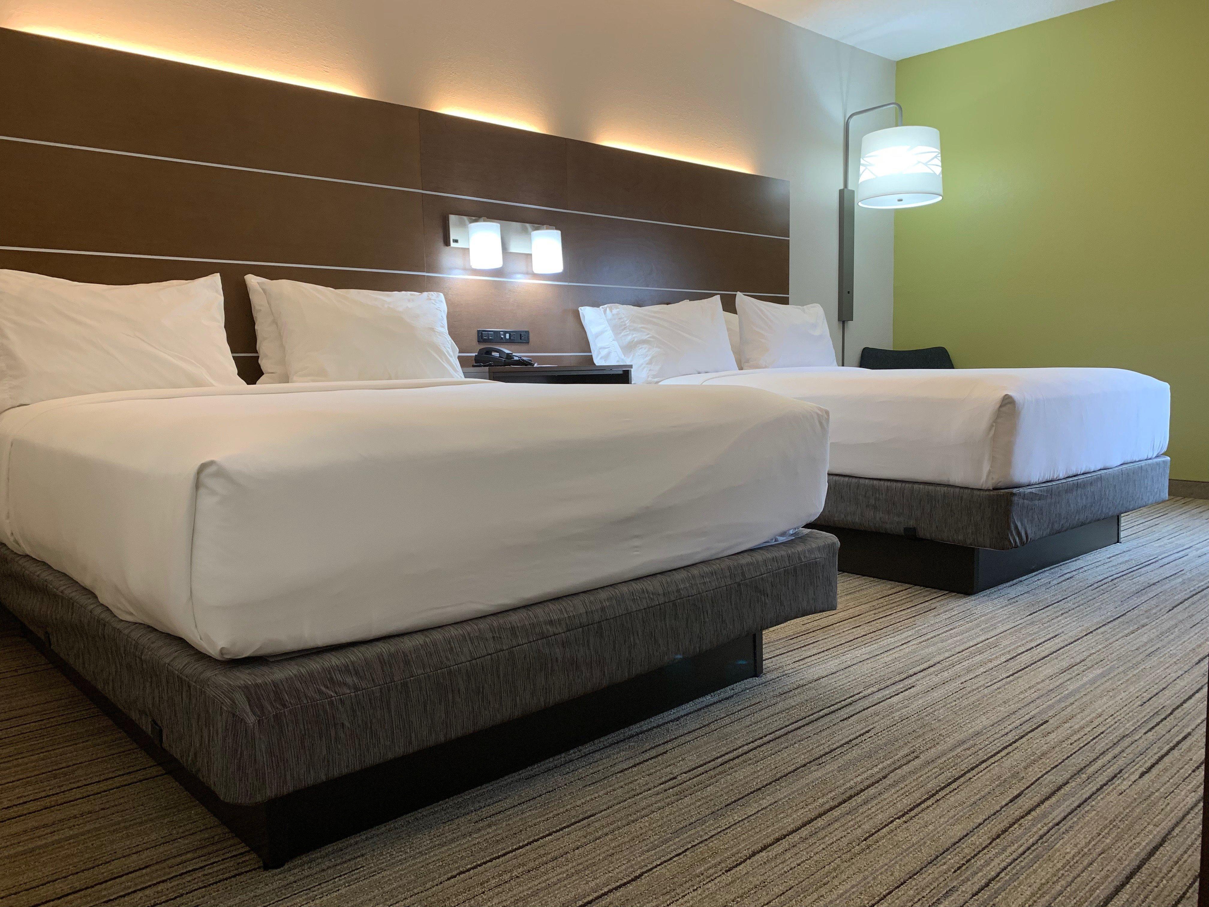 Holiday Inn Express Hillsborough-Durham Area By Ihg Exterior photo